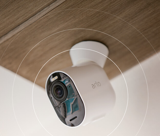 Arlo Ultra 2スポットライトワイヤレスセキュリティカメラ｜テック 